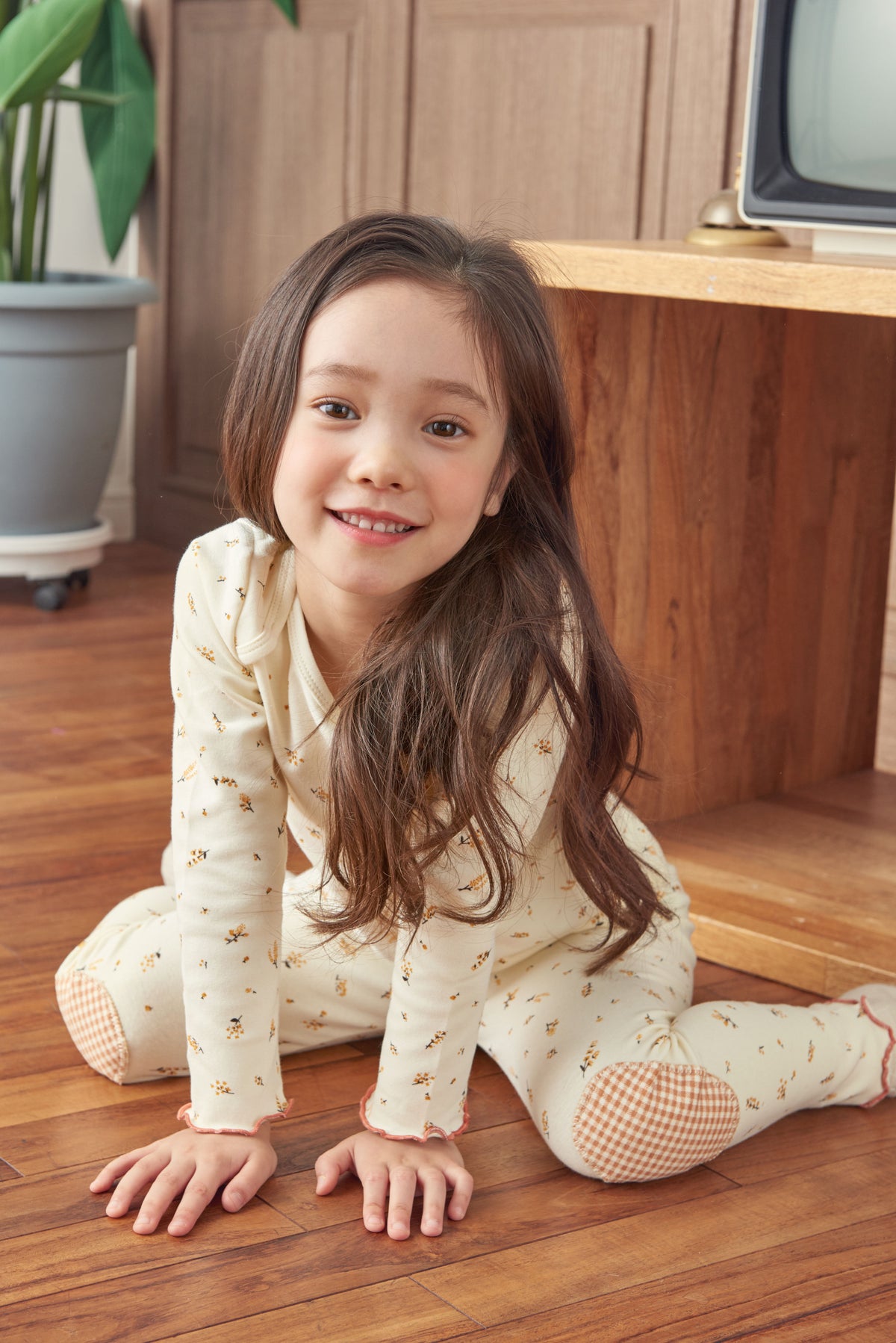 Girls Pretty Pyjama Set (18mths-3yrs)